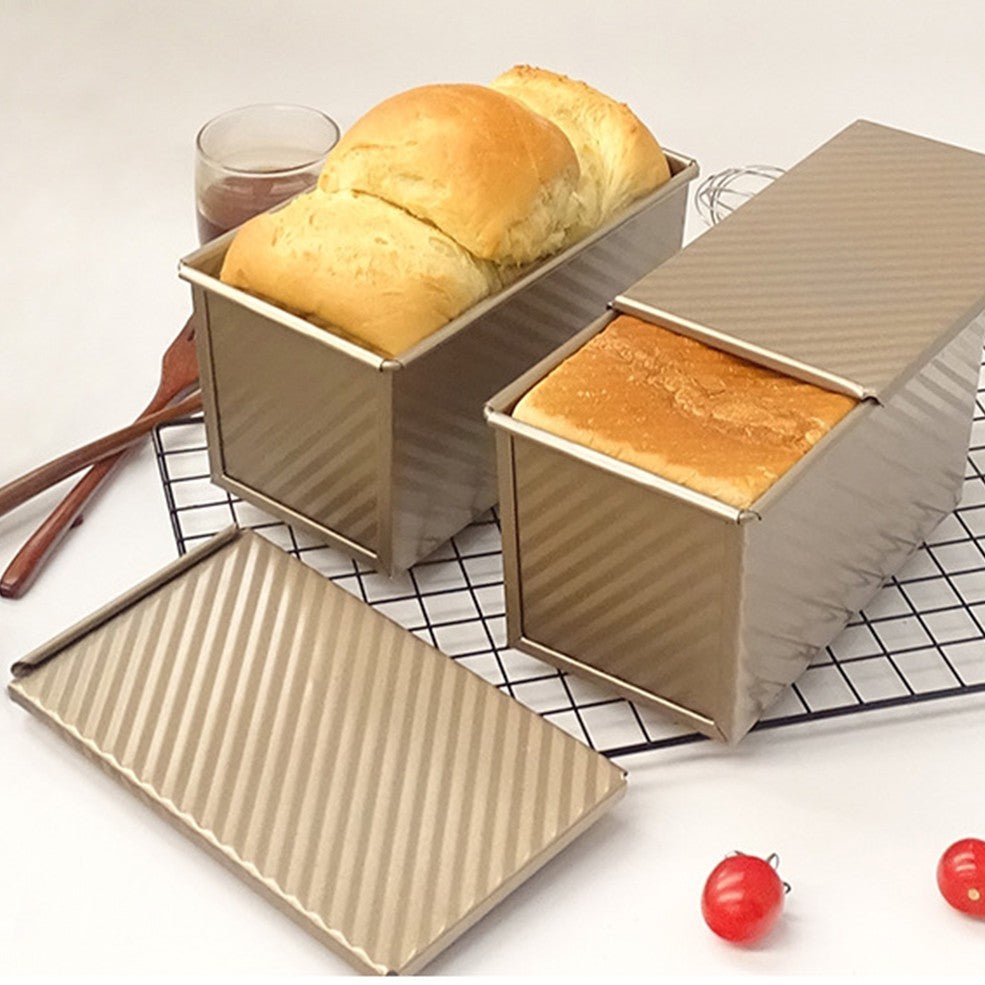 moule a cake utilise avec ou sans couvercle