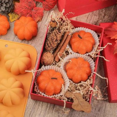 petits gateaux citrouille avec moule silicone