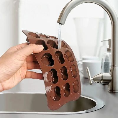 moules en silicone lavablent sous l'eau