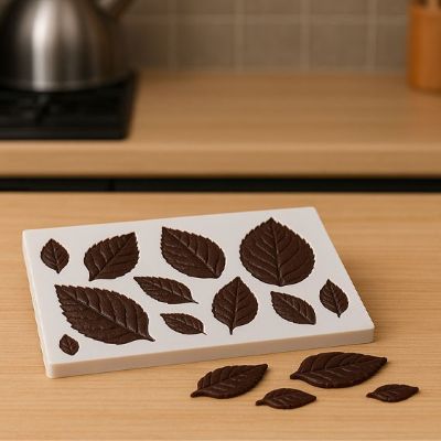 fabriquer feuilles en cocolat avec moules en silicone