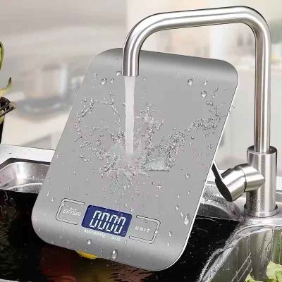 nana rince balance cuisine avec eau 