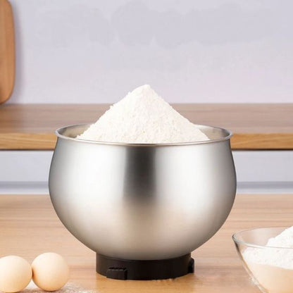 nana mets farine dans bol batteur melangeur