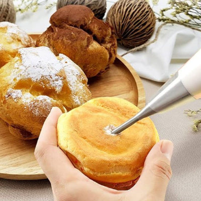 nana decore patisserie avec douille patisserie