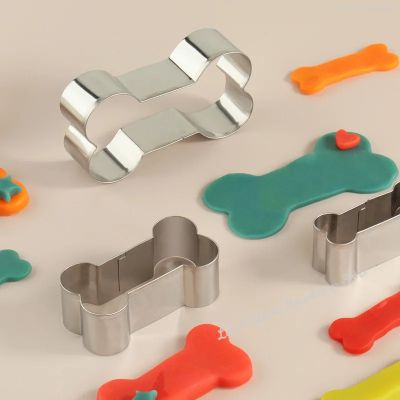 decouper pate a modeler avec emporte piece