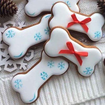 decouper pate sucre avec emporte piece