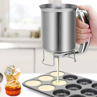 doser pate donuts avec entonnoir a piston