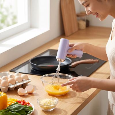mama mélange omelette avec fouet electrique