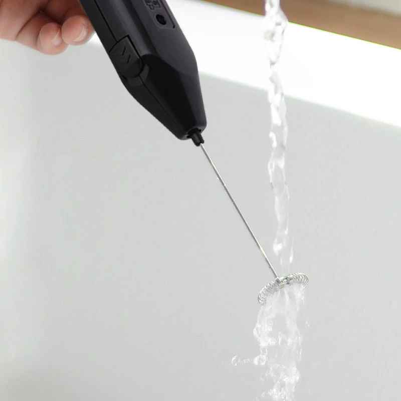 fouet electrique facile a nettoyer