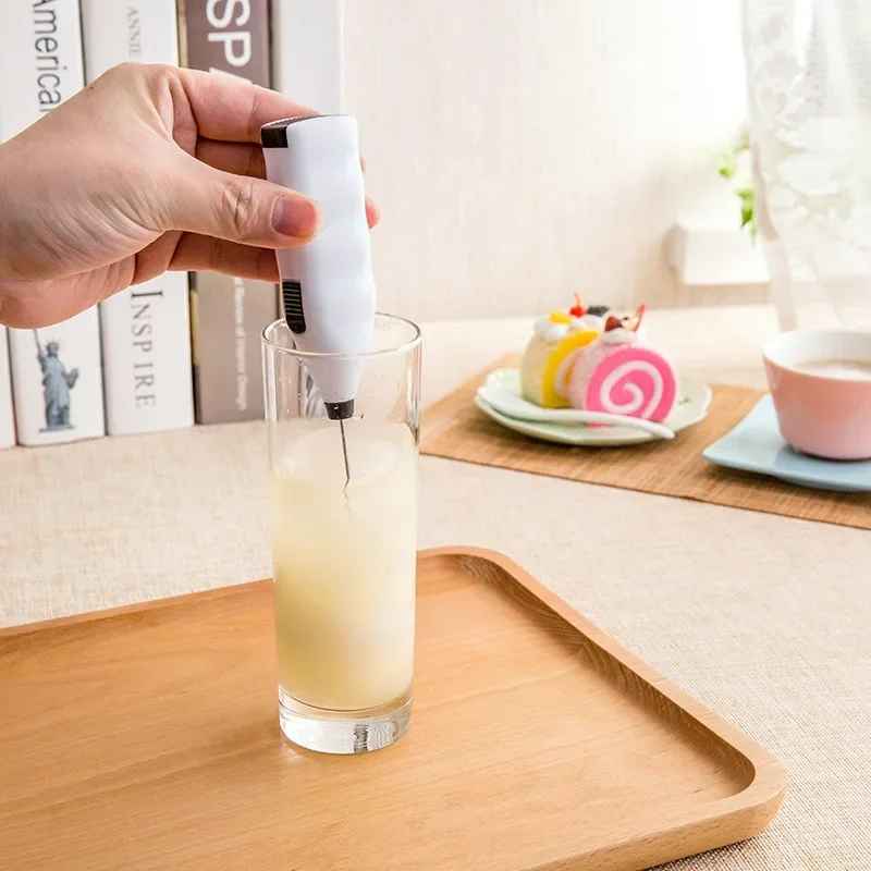 remuer jus avec fouet electrique