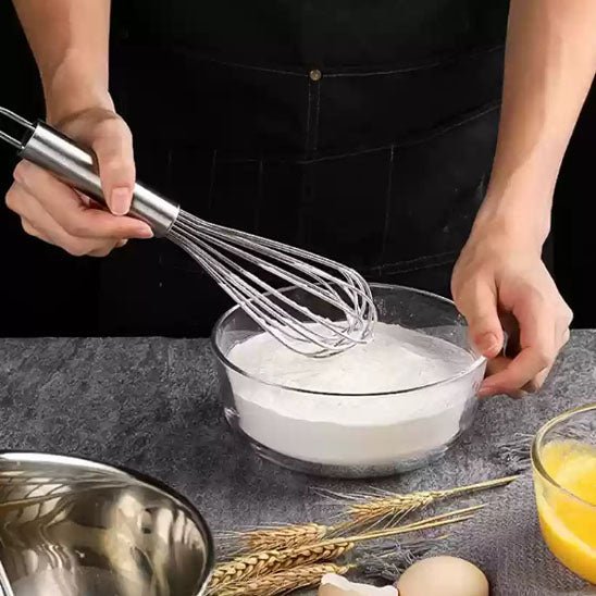 utiliser le fouet  pour reussire sa meringue