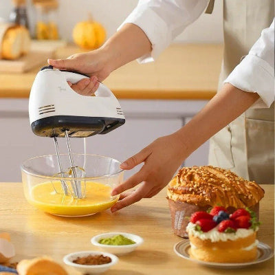 maman reussir omelette aerienne avec batteur electrique