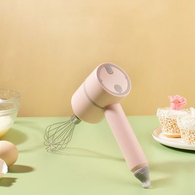 mini batteur électrique rose