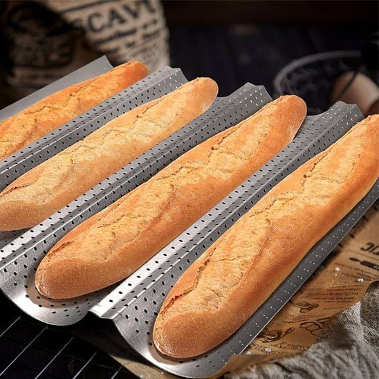 nana met au four moule a pain perfore