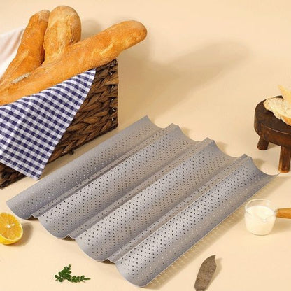 nana achete moule a pain perfore quatre cavites