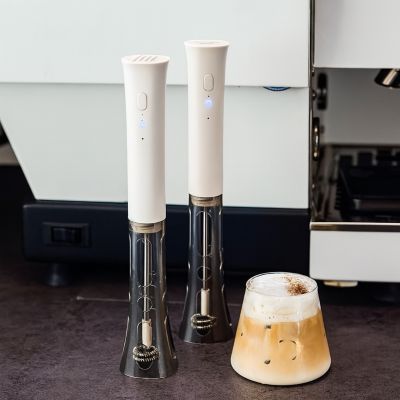 cappuccino parfaitement realise avec mousseur a lait