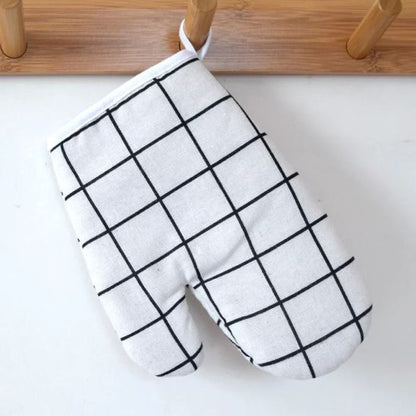 nana accroche gant de cuisine carreau blanc