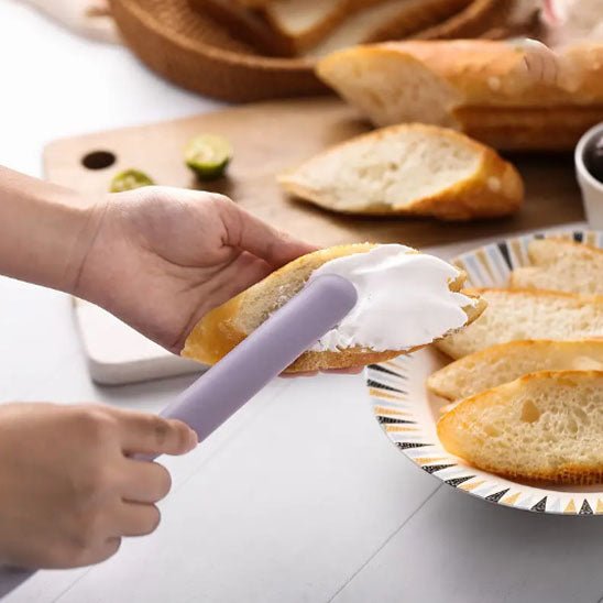 etaler beurre avec spatule