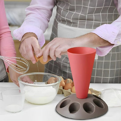 nana_depose_support_a_poche_douille_sur_table