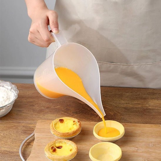 nana verse appareil a gateau avec verre doseur